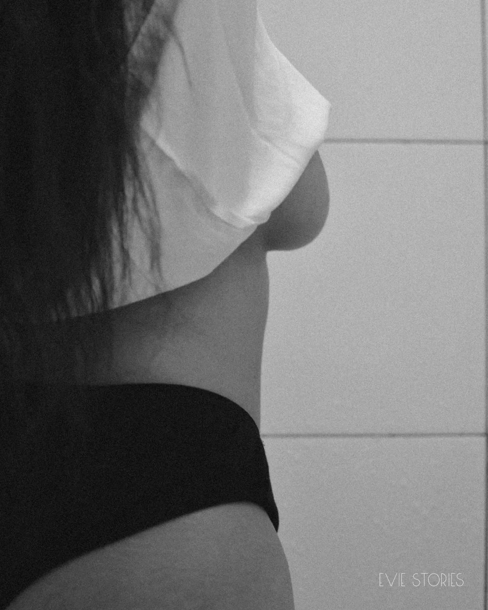 lily_islam87402's tweet photo. Some office are too shocking for the meeting room... and too juicy to stay secret. 🤫🔥
#OfficeConfession #HRConfession #OfficeLife #WorkplaceStories #CorporateDrama #OfficeSecrets #Trending #ViralContent #WorkplaceHumor #DailyConfession #StoryTime #XPost https://t.co/4QFgPMPWVe