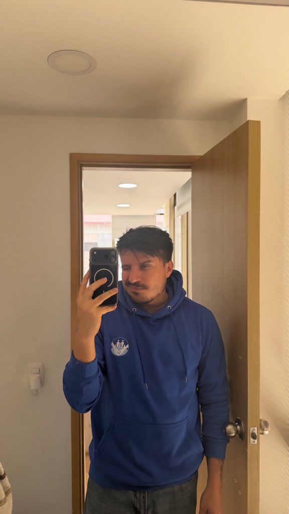 Caanave tweet picture