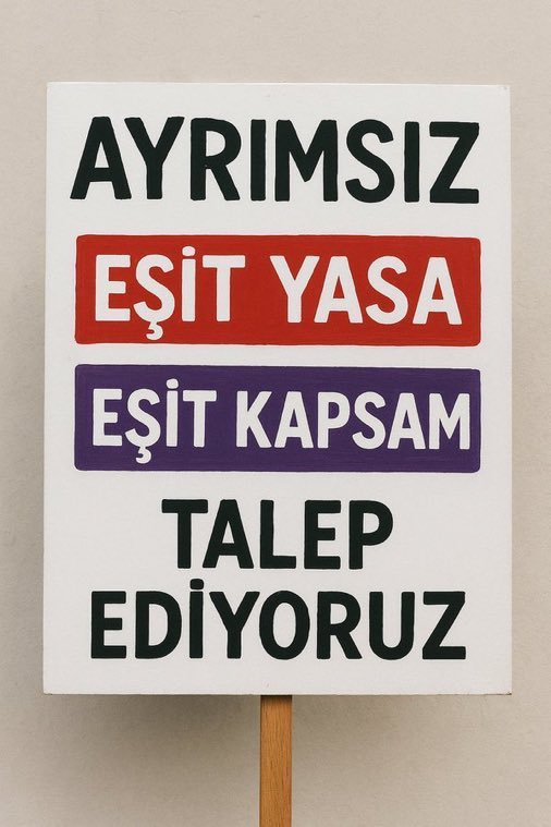 ElmasCerrah's tweet photo. MASUM ASKERLER ADALET BEKLİYOR YAŞLA KURU AYRILSIN
#15TemmuzunMağdurAskerleri
@yahyacelik_
@drummugulsen
@fahrettintgrl64
@av_mfaruk
@AvBehiye
@NumanKurtulmus
@reside_yuksel https://t.co/9T3j75v6G5