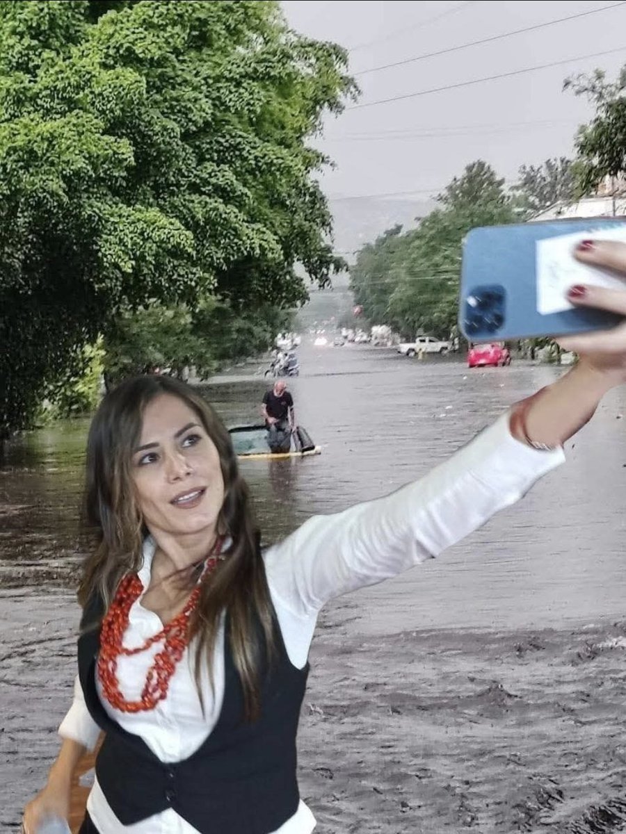 HugoAOB1's tweet photo. @VeroDelgadilloG @PoliciaGDL Em Guadalajara la seguridad es una prioridad (DEPENDE LA COLONIA) duro golpe a la delincuencia, ya con eso se va a dejar de desaparecer la gente? Ya con eso va a llegar agua limpia a las colonias de Guadalajara, ponte a trabajar payasa deja tu simulación #AlEstiloJalisco 🤡🐀💩🍊 https://t.co/NpoCyh3qO2