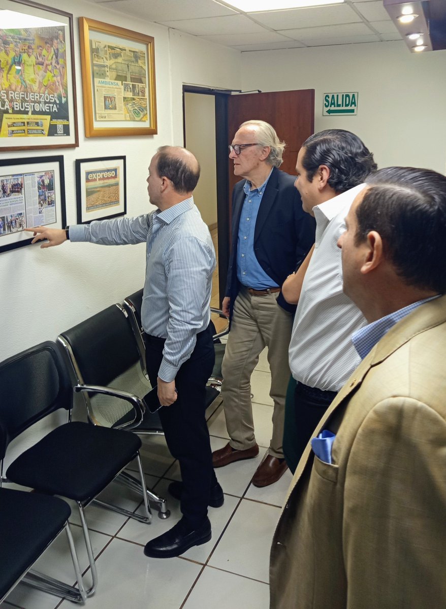 ecuaitalia's tweet photo. Con nuestro asociado AMBIENSA hicimos un recorrido por los proyectos en desarrollo , preparando misión internacional.
Construcción+tecnología= empleo y desarrollo
Felicitaciones AMBIENSA
@CeEcuatoriano @FECABE_Ecuador @AmbiensaSA @VJuradoC @VitoMunozU1 @ccgconstruye https://t.co/ty7EF3PYoT