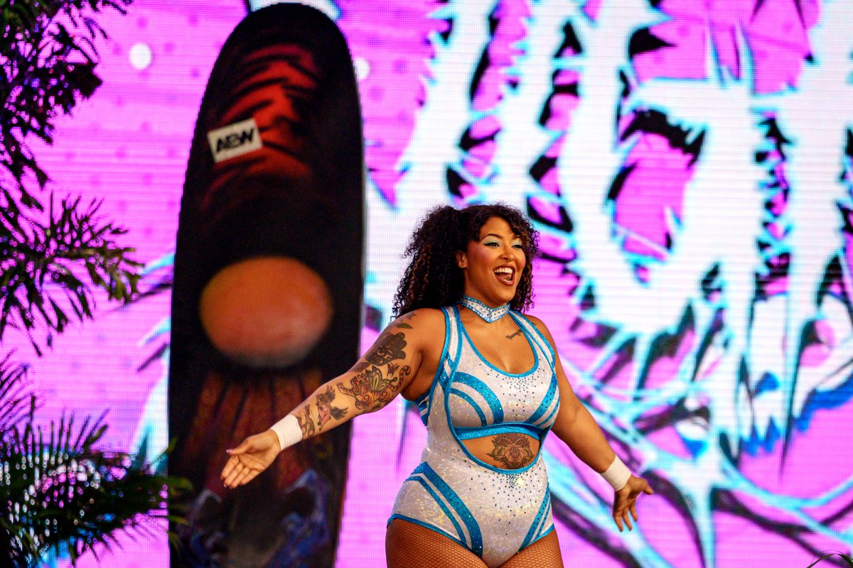JJWilliamsWON's tweet photo. Willow REDEMPTION. 

@willowwrestles 

#AEWDynamite https://t.co/6uiVWo2SLT