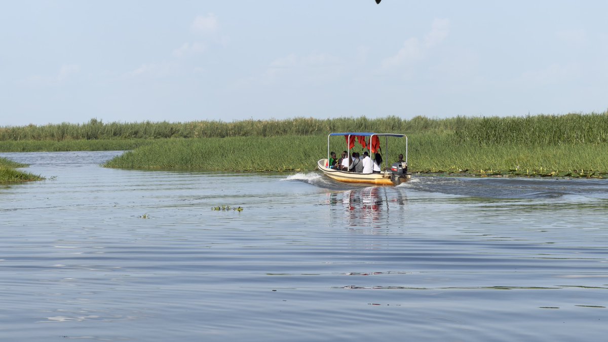DOT_SSD's tweet photo. Thousands of South Sudanese enjoyed unforgettable Independence Day celebrations in Terekeka. This proves that domestic tourism is thriving. The Ministry will continue identifying and promoting tourist destinations across the country to grow domestic tourism.

#ExploreSouthSudan https://t.co/3xvxaRQfhZ