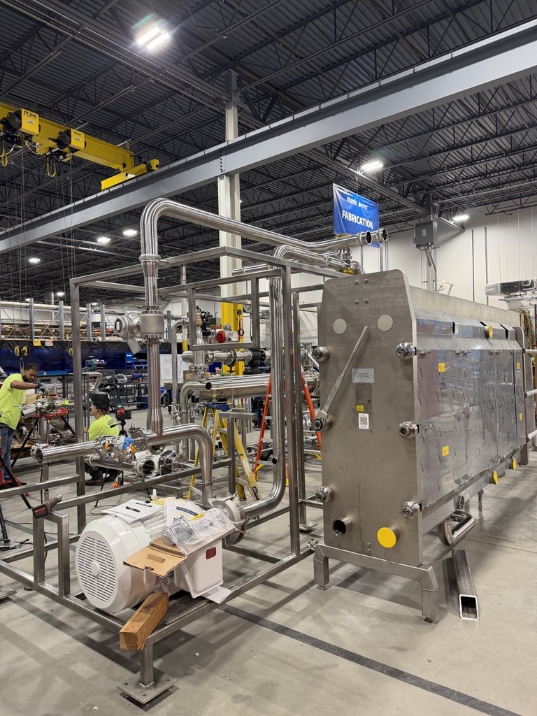 RodemProcess's tweet photo. From custom process skids to precision sanitary fabrication, here's a look at what our team has been building in the shop.

Interested in learning how Rodem can support your next project? https://t.co/Qfryoft1CZ

#SanitaryProcessing #FoodManufacturing #SkidSystems https://t.co/eDZNhPFi5c