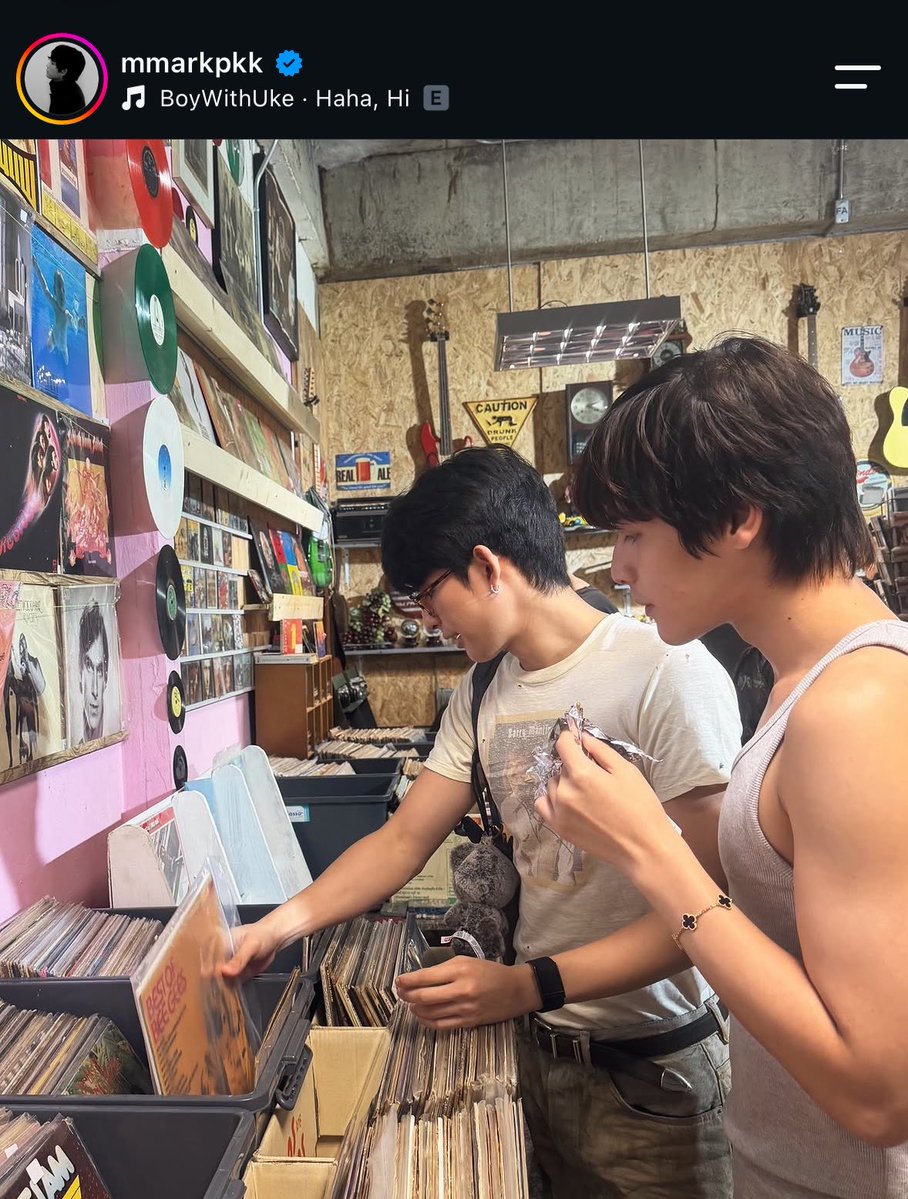 cherryypissZz's tweet photo. GUE BARU SADAR LAGUNYA..

boy with uke,, okey?!?!! bungkus deh uke kesayangan lu itu. ini markohm beneran gay homo mentok final udah mentokkkk paling ujung banget ini https://t.co/3bHut4UHPD