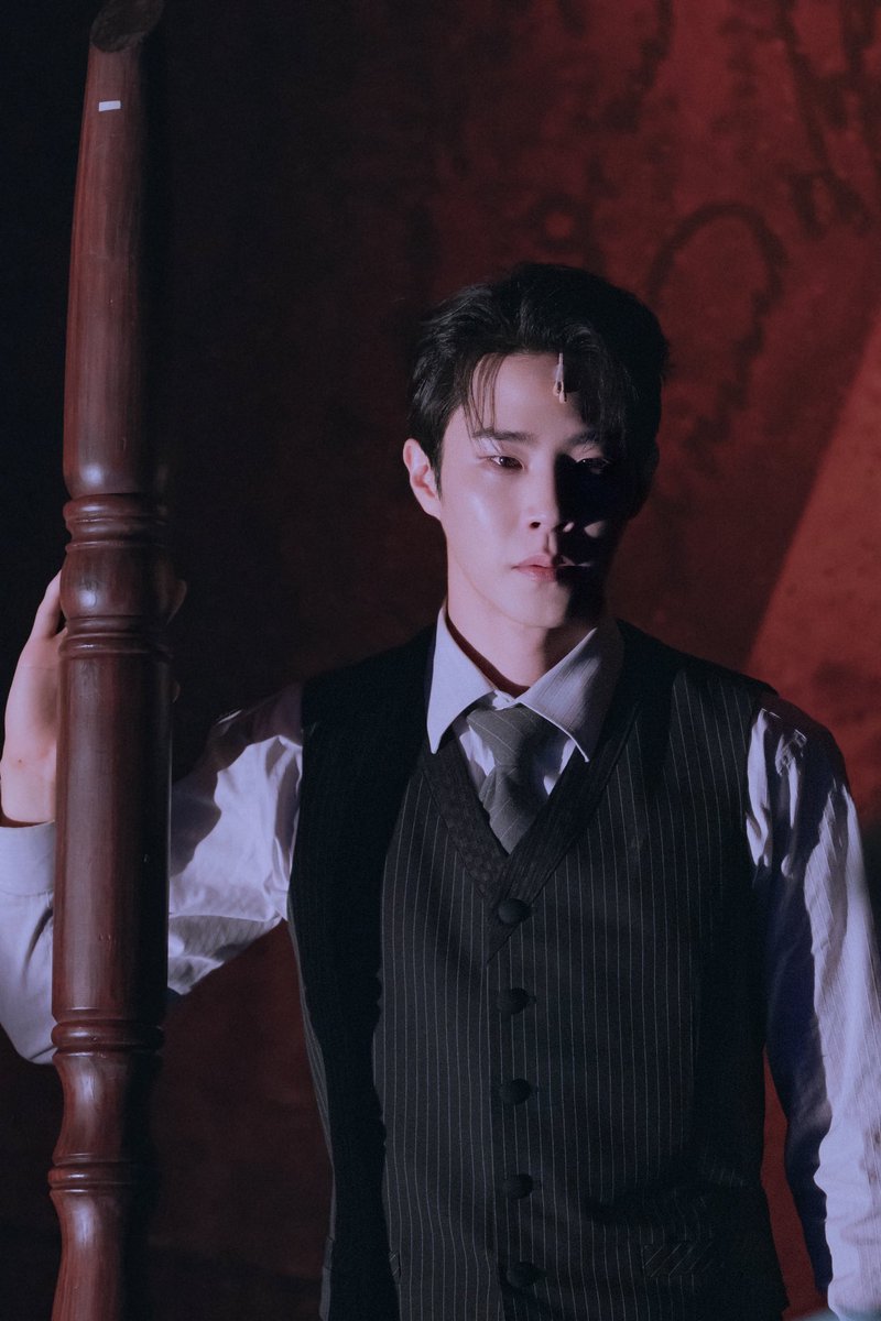 alleh_alleh's tweet photo. 260709 블랙메리포핀스
스페셜커튼콜 | Silent Wednesday

한스 시몬 | #유태율 https://t.co/WB72y9a9BH