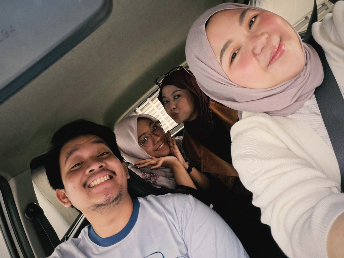 justashar's tweet photo. Jogjaaaaaaaaaaaaa https://t.co/KnViZX9zVO