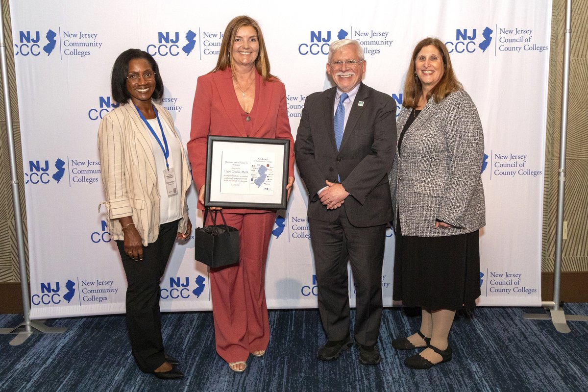 NJ's Community Colleges tweet media