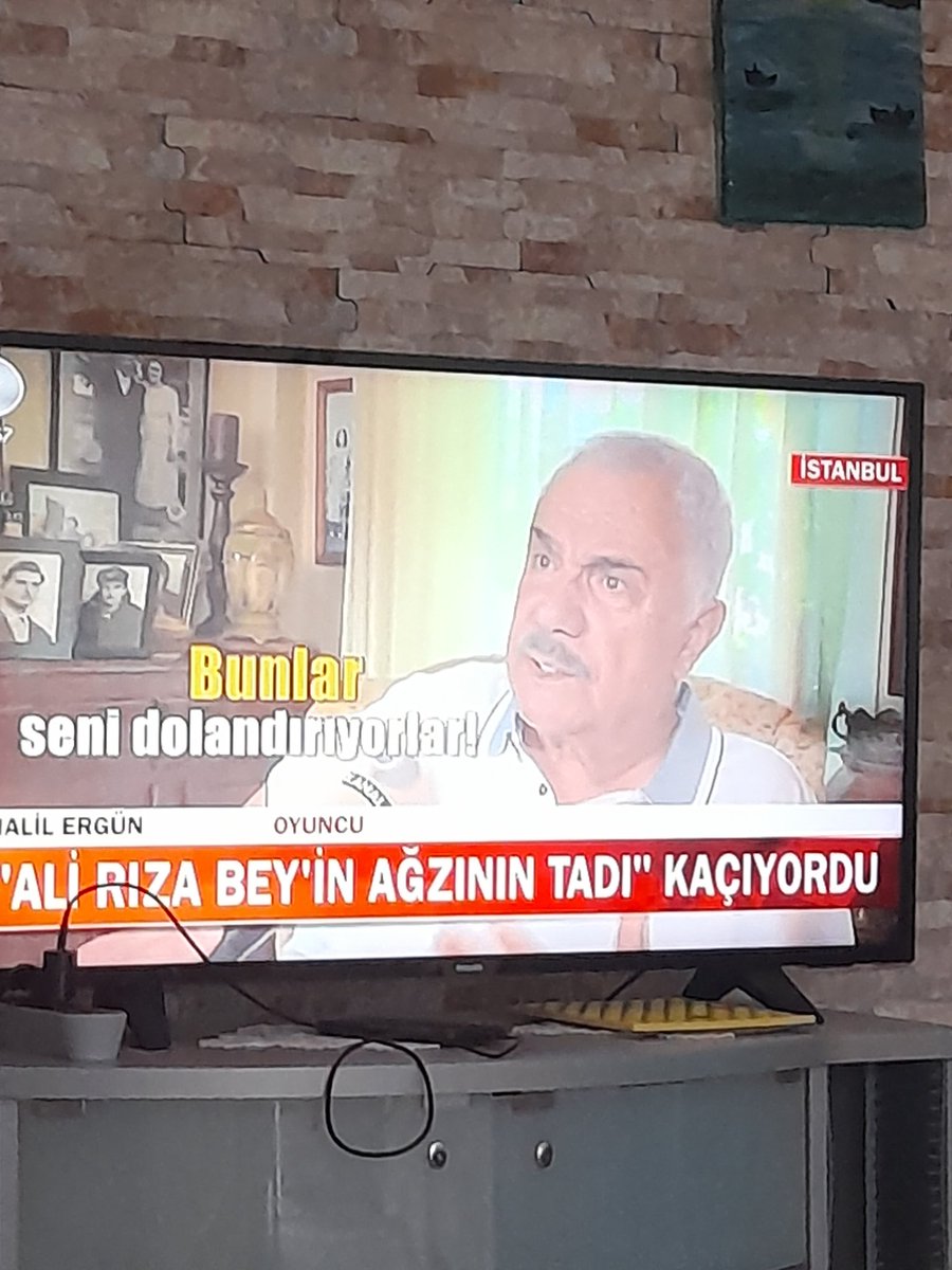 dilanllcnz's tweet photo. hayriye hanım sahip çık kocana https://t.co/Lz7pyyMvXq