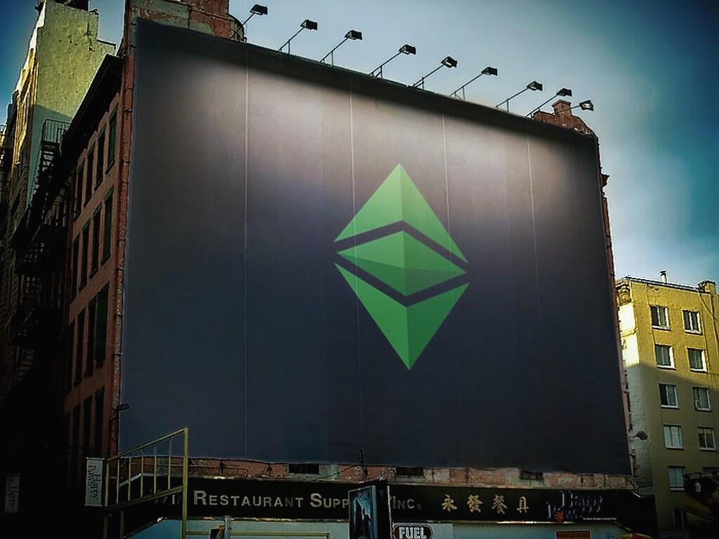ZuberiAzna's tweet photo. AI for fraud detection in DeFi – onchain analysis using LLMs to flag suspicious activity. #AI https://t.co/v5seJtHQql