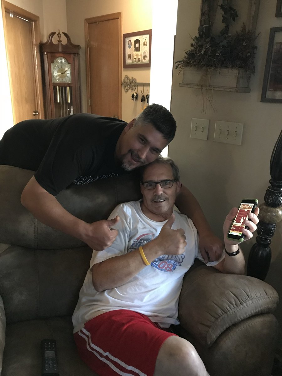 Dylan_Jam3s's tweet photo. Missing you both a little extra recently. Wish you both were still here. 😔 #brother #dad #rip https://t.co/dDBdCBw2Y9