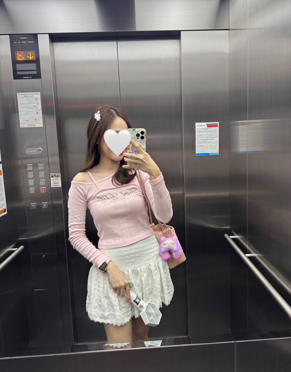 ppopor's tweet photo. ยังทันมั้ยน้า🤣 ชอบเสื้อแบรนด์Kome กดมาหลายตัวมาก เอามาแมชกับกระโปรงกางเกง สไตล์จะแบบน่ารักๆคับ🥹💖 https://t.co/zTwdH3HLhD