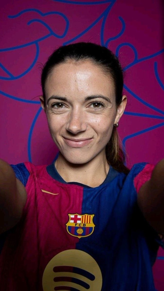 aitanasearrings's tweet photo. Blaugrana💙❤️ https://t.co/4MCoxcWdJU