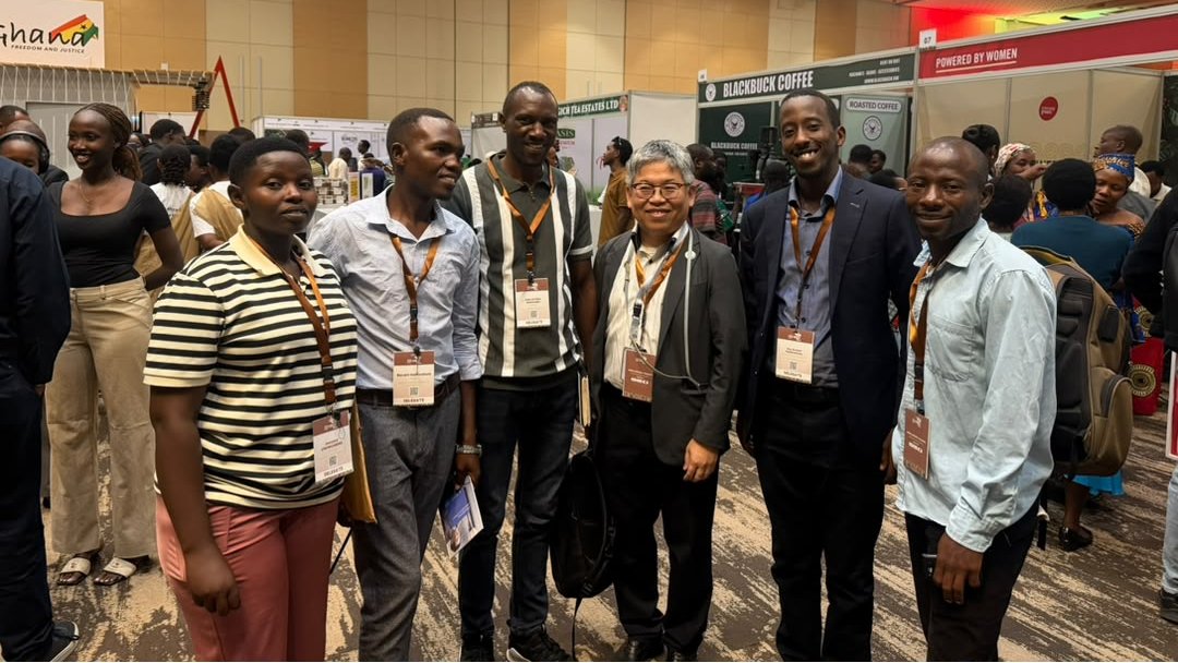 JicainRwanda's tweet photo. JICA Rwanda Participates in the Africa Coffee and Tea Expo 2026
 
JICA Rwanda Officials led by Mr. SAKAMOTO Atsuki, Chief Representative of JICA Rwanda, participated in the Africa Coffee and Tea Expo (ACT Expo) 2026, which was officially opened by Hon. Dr. Telesphore Ndabamenye, Minister of Agriculture and Animal Resources of Rwanda. JICA joined the event as part of its support to Rwanda's coffee sector through the Coffee Value Chain Upgrading Project (CUP2), which works with coffee cooperatives to improve quality, productivity, and market access. The event brings together key stakeholders from across the coffee and tea value chains to promote trade, investment, and partnership opportunities.
 
In his opening remarks, Minister Ndabamenye called for stronger collaboration, innovation, value addition, and sustainable investment to enhance the competitiveness and resilience of Africa's coffee and tea sectors.
 
More than a traditional exhibition, ACT Expo serves as a continental B2B platform that connects producers, exporters, buyers, investors, researchers, and policymakers, fostering business linkages and market opportunities across Africa and beyond.
 
On the sidelines of the event, Mr. SAKAMOTO Atsuki met with leaders of the three pilot cooperatives supported by the CUP2 Project to discuss their progress, challenges, and opportunities for future collaboration. The exchanges highlighted the importance of strengthening market access and creating sustainable growth opportunities for coffee-producing communities. @RwandAgriExport @RwandaAgri @T_Ndabamenye @CUP2Rwanda