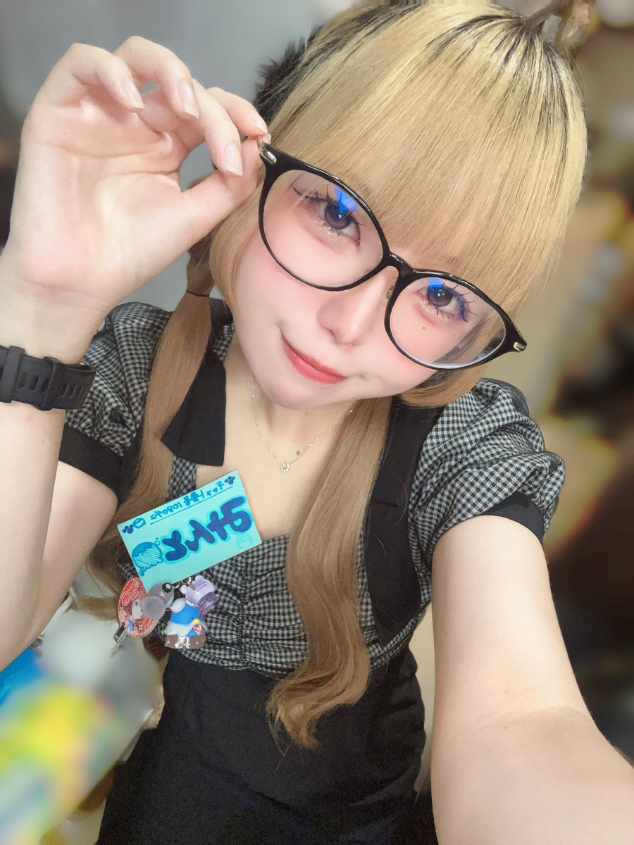 引き続きお席です😭😭😭 まだまだお待ちしております…… 遠隔も待って