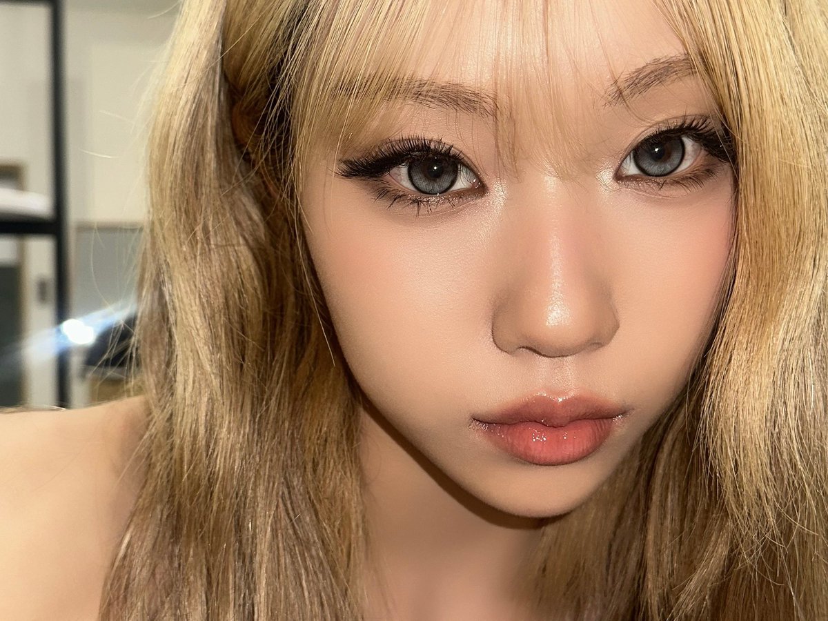 JungeunFr_Fan's tweet photo. + 🐱 - 09.07.2026

#JUNGEUN : "Mes yeux vont beaucoup mieux maintenant 🫶🫶🫶🫶
Je t'ai dit que je m'étais fait percer l'orgelet ?
Ah, c'est vrai ㅋㅋㅋㅋ
Maintenant, Jjung 💔 orgelet
Je ne te reverrai plus jamais (...) https://t.co/Lga5TpOjB0