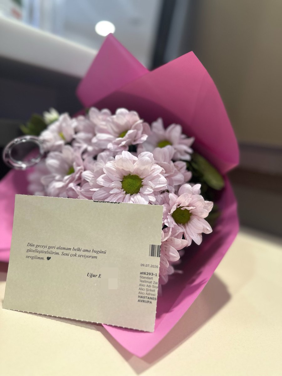 basakksimg's tweet photo. Günümü güzelleştiren detaylar 🎀🌸 https://t.co/tLkgnjTwEA