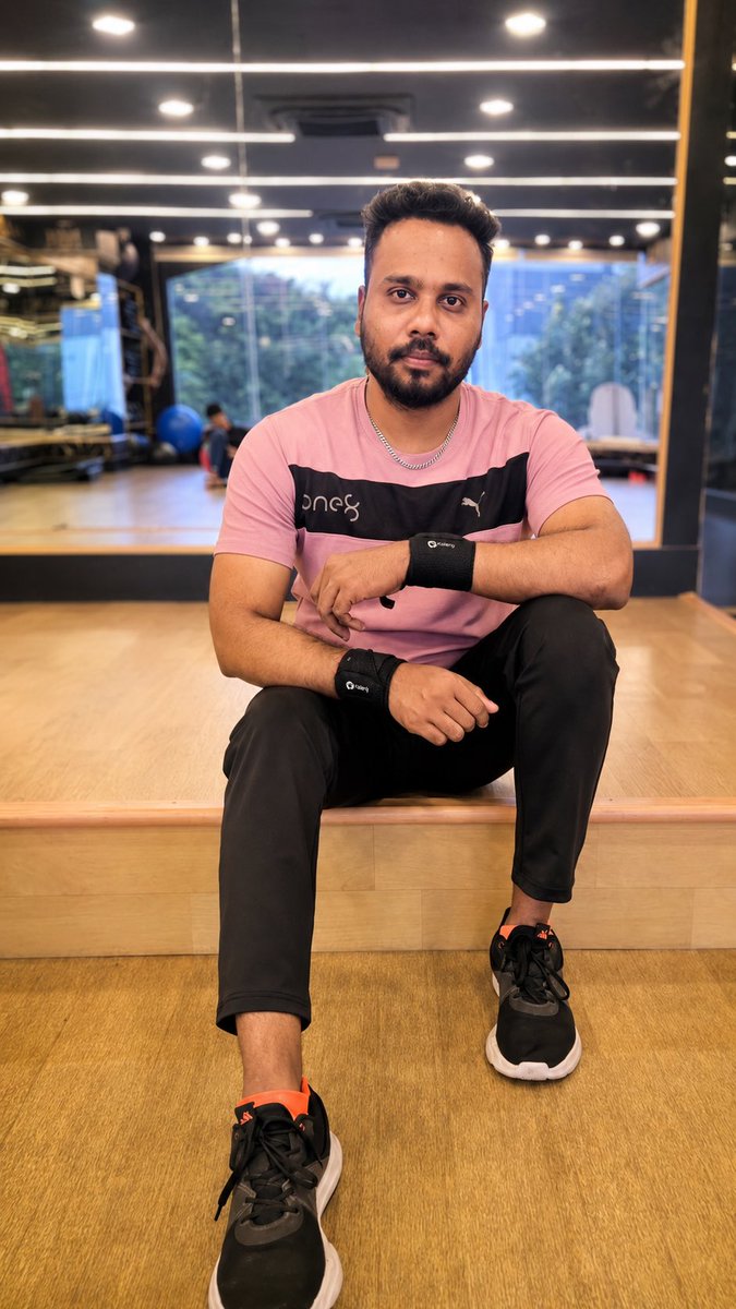 iam_sharpraj's tweet photo. Every workout is an investment in myself. https://t.co/owpsgo6H13