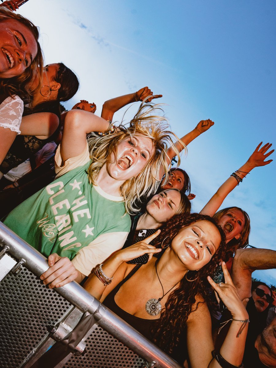 Wolf Alice tweet media