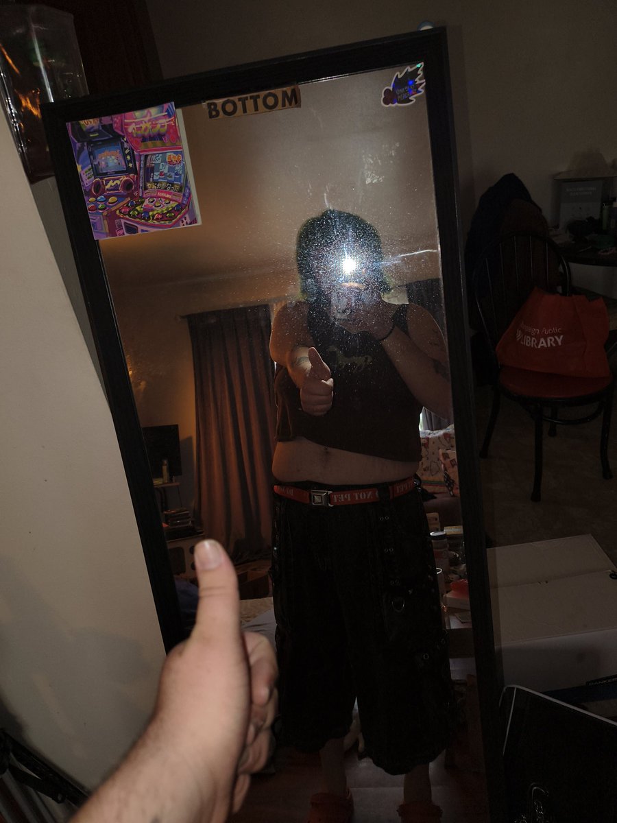 twinkfantasy's tweet photo. Today// yesterday. Went and saw some art with a friend yesterday, and today I get to see a fav band of mine perform locally. reheheheee https://t.co/mOgRidQoBE