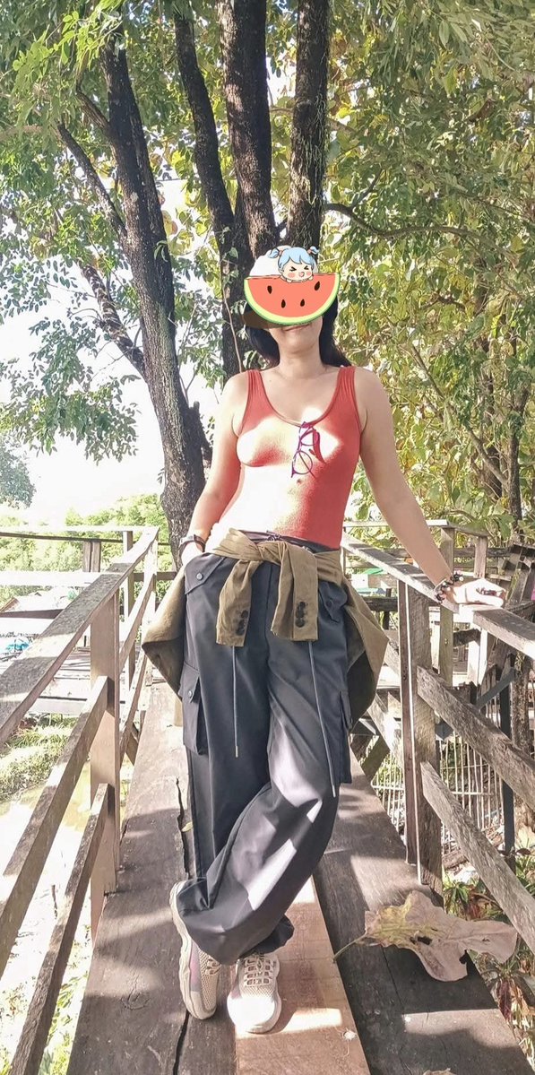 BigGirl168's tweet photo. ถ้าเธอเหนื่อยล้า..จงเดินเข้าป่า
แต่ถ้าเธออยากล้า...จงเดินมาหาเรา
ฝันดีค่ะ 😴 https://t.co/nHDL0W9aCc