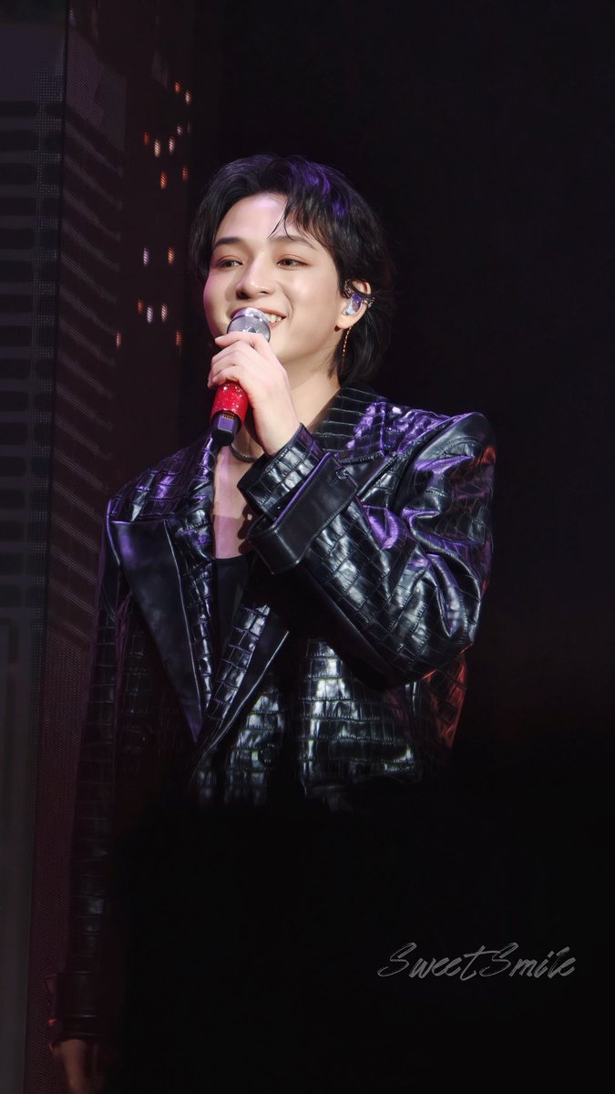 Sweet_Smile80's tweet photo. ลูกชายคนเก่งของแมะ  รักที่สุดเลย 🥰

LAST MEMORY WITH FOUREVER YOU 
#FoureveryouFarewellParty 
#บาสเด็กอ้วนที่แท้จริง https://t.co/TfNWcSqaP3