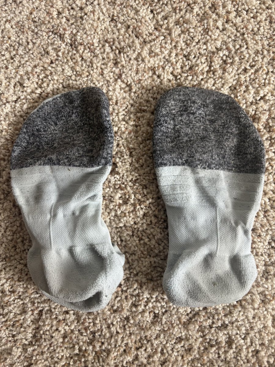 burnerman775's tweet photo. Domme Sock Review #4 @goddessizzabel 
Latina Domme worked HOURS in these socks 🫠 Scent was great for the length they were worn and you could tell she went for a workout after, aswell 😋Perfect scent holders 😈 Would recommend purchasing ✅ 8/10 https://t.co/hRNm7HZUdL