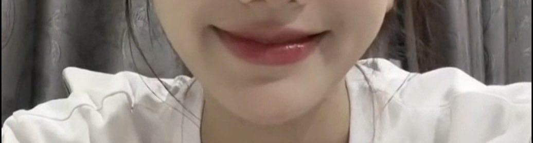 NgocHoaaa22's tweet photo. Come here come here 
Tonight’s challenge: Guess whose lips these are from the photo! Whoever guesses correctly will receive a prize from Miephat. 😆😆😆
Tag a friend to vote together!
1/Mie
2/Lene
3/P’Le
4/P’Mie
5/https://t.co/0HUu4Xoujd

#lovebeyonddream #mieaya #miephat #ayaorapan