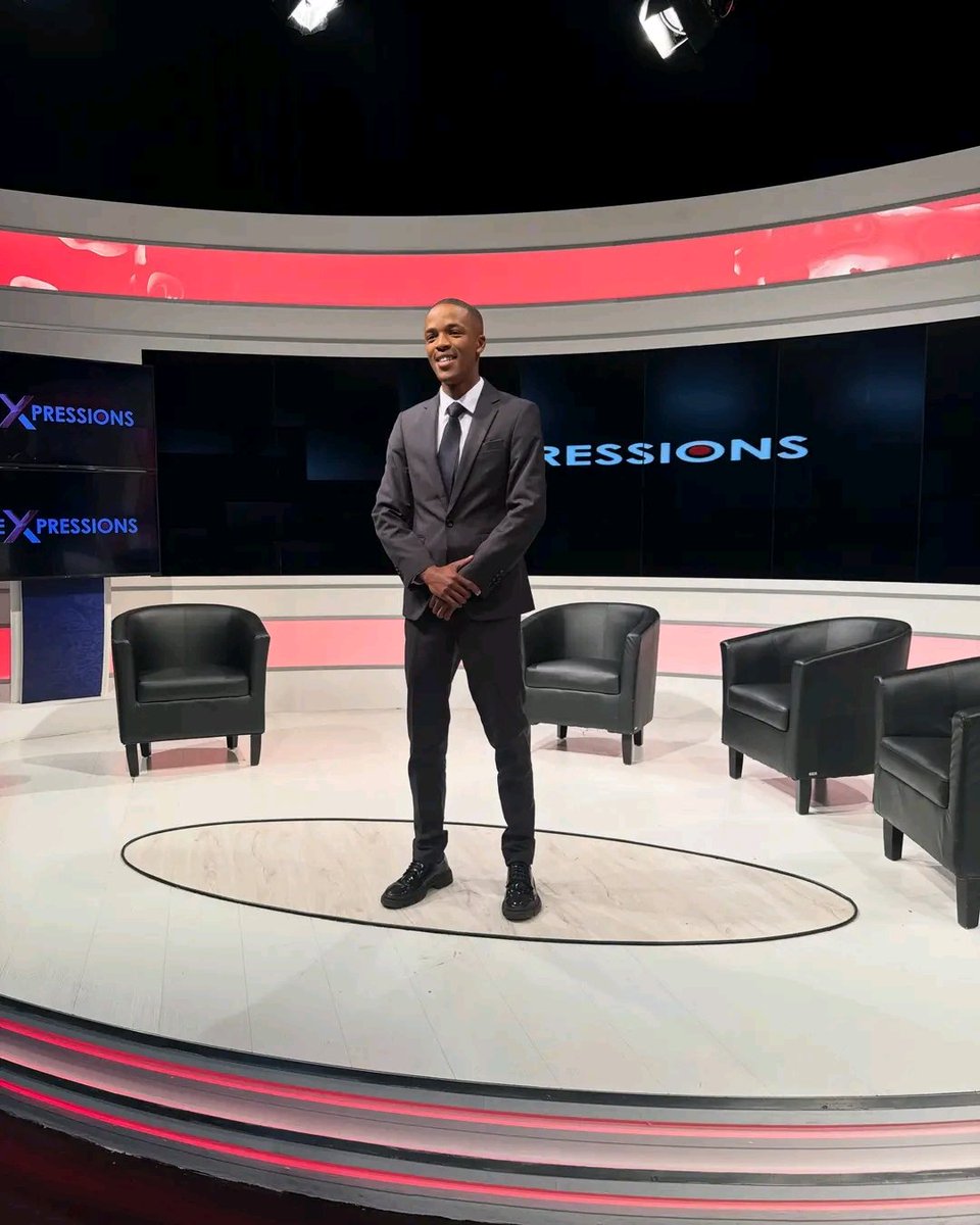 BetwayQueen2's tweet photo. To every young boy and girl living in Potchefstroom and beyond! DREAMS DO COME TRUE!! DO NOT STOP BELIEVING!!❤️🇿🇦
#fyp #sabc #petersonsebati https://t.co/N6fpT9gkCS