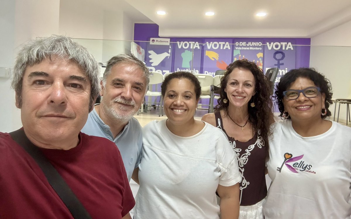 mpozueloc's tweet photo. Hemos estado reunidas con @KellysunionCat, un sector muy feminizado y precario, para escuchar y recoger sus demandas principales de trabajo digno, condiciones laborales acordes con su esfuerzo físico y psicológico y un convenio justo, que recoja sus particularidades. No son robots, son  personas trabajando en condiciones muy duras y que no cuentan con el reconocimiento institucional que se merecen. #Kellys