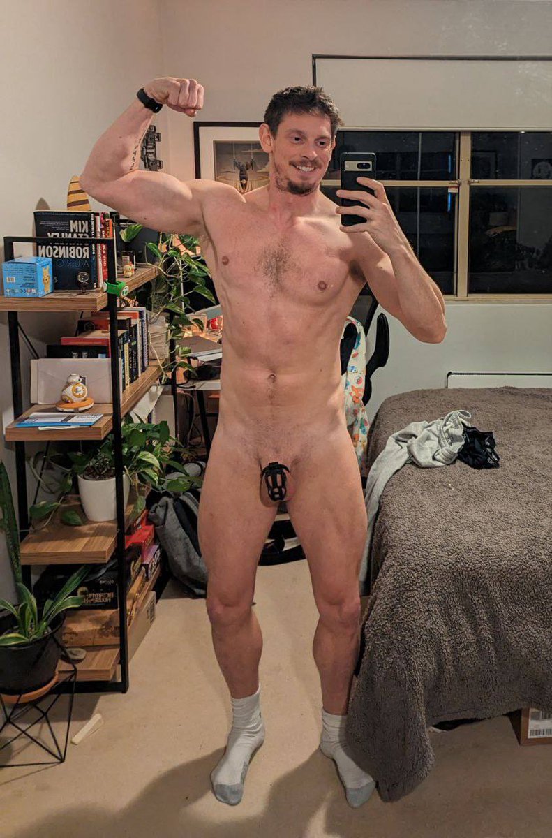 Masterpe9x's tweet photo. Nothing hotter than a muscle sub locked and ready for its Master 😈
#muscle #musclegay #gay #gaysub https://t.co/bu5lgE0yKA