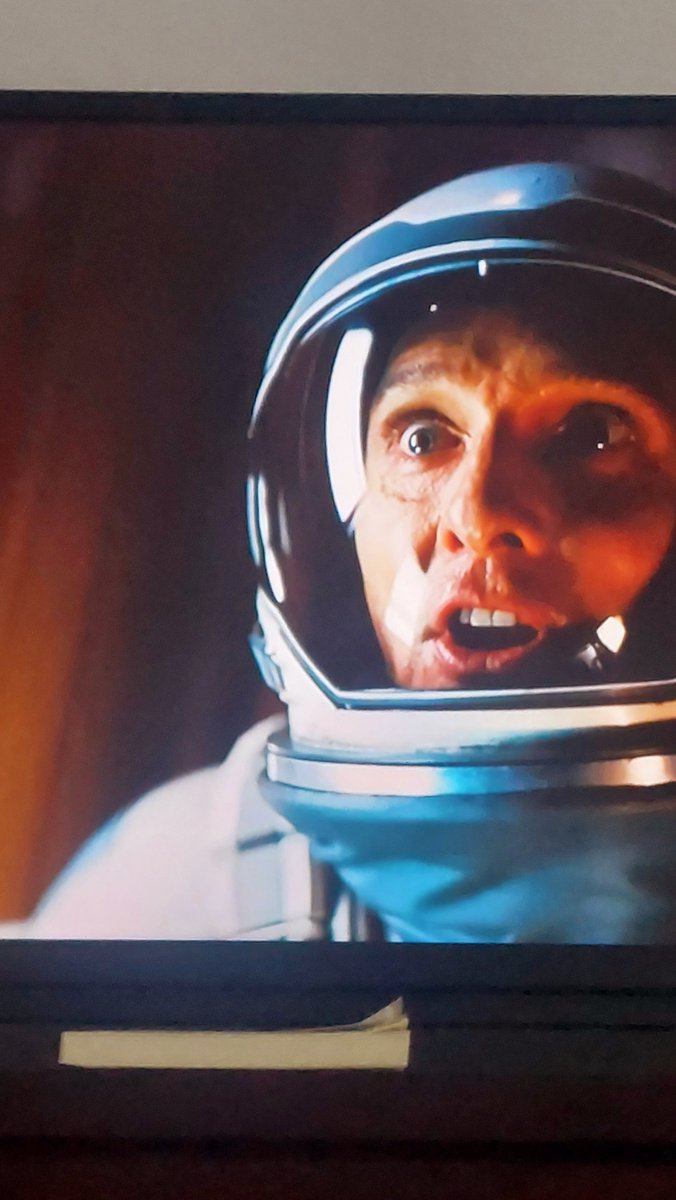 MeMemoryless's tweet photo. Interstellar รอบที่ล้านแปด https://t.co/QwfHIr0dnr