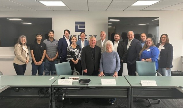 Zap_Energy's tweet photo. Grateful to @PattyMurray and team for organizing a roundtable yesterday with Zap CEO Zabrina Johal and leaders from other trailblazing Washington companies. Washington is at the forefront of the next era of #nuclearenergy, with increasing support for advanced fission and a rapidly growing fusion ecosystem recognized around the world.