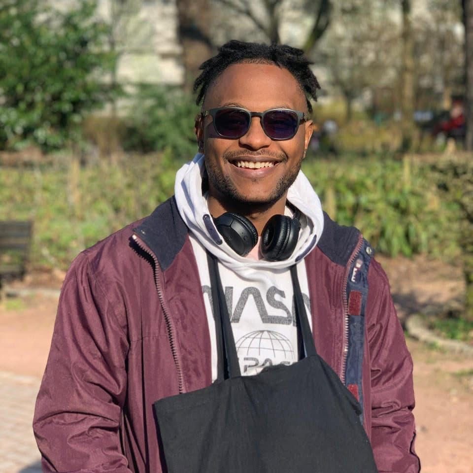 IFHpap's tweet photo. 🇭🇹 Félicitations à Joubert Joseph et Alexandro Christi Nicolas, tous deux finalistes du Prix RFI Théâtre 2026 !

L'IFH salue cette remarquable reconnaissance qui met à l'honneur la vitalité de la création dramatique haïtienne sur la scène francophone.
Encore bravo à eux ! 👏 https://t.co/0h3bk37U7T