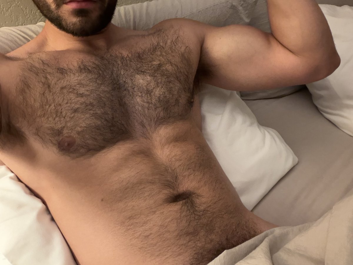 jay_byday's tweet photo. Come cuddle https://t.co/V4vjEnOIMA