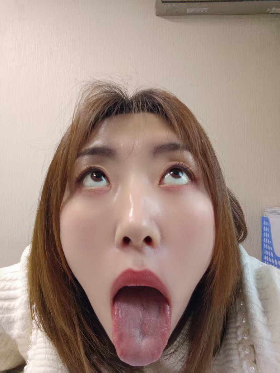 GUSHA306's tweet photo. 姓名：马梦羽
年龄：33
三维：168cm 65kg c+
学历：
地区：东北
性爱经历：
性爱次数：
绿帽想找野爹爆骂，羞辱母狗@xie_ge62557 https://t.co/pVE171sHLJ