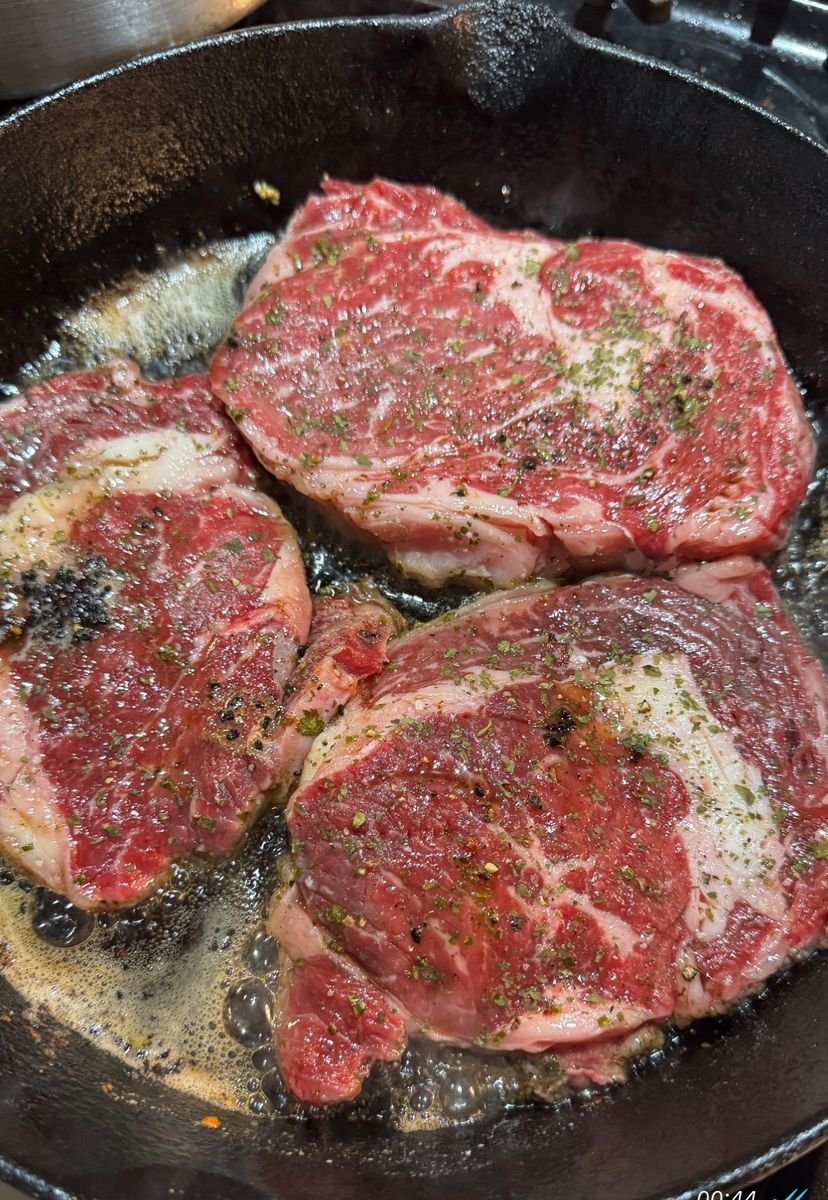 Carnivore Aurelius ©🥩 ☀️🦙 tweet media