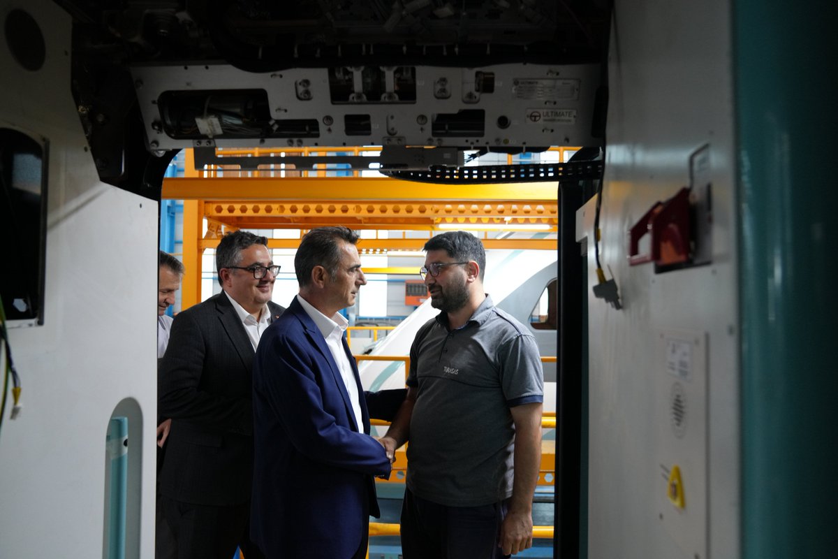 selimkocbay's tweet photo. 📍Bugün TÜRASAŞ Sakarya Bölge Müdürlüğümüzdeydik.

🤝Üretimin her aşamasına emek veren çalışma arkadaşlarımızla bir araya gelerek yürütülen çalışmalar üzerine verimli istişarelerde bulunduk. https://t.co/X2VXOiVyi9
