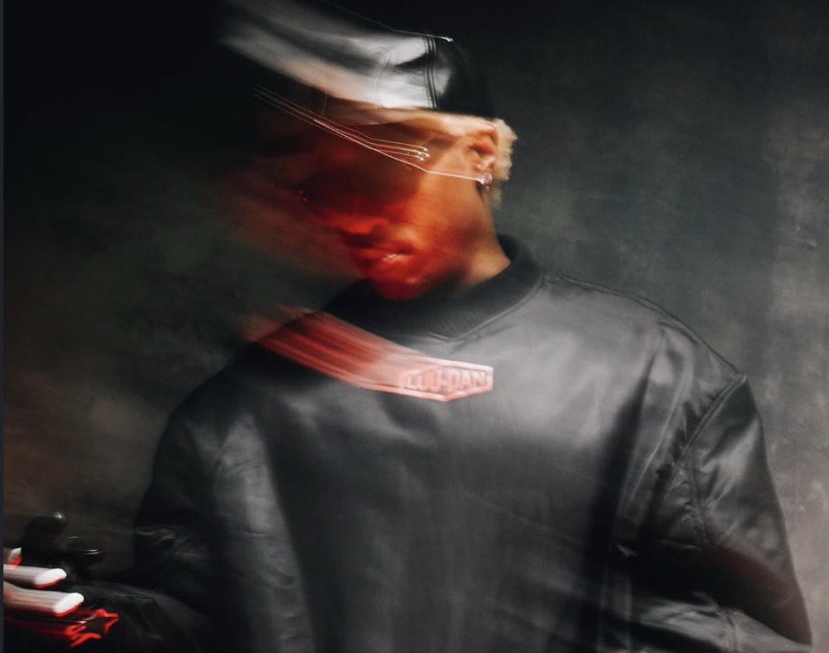 HipHopAllDay's tweet photo. Future' career first-week sales:

💿 41,000 – Pluto
💿 53,000 – Honest
💿 151,000 – DS2
💿 134,000 – EVOL
💿 140,000 – FUTURE
💿 121,000 – HNDRXX
💿 57,000 – Beast Mode II
💿 125,000 – The WIZRD
💿 153,000 – High Off Life
💿 222,000 – I NEVER LIKED YOU
💿 251,000 – WE DONT TRUST YOU
💿 125,000 – WE STILL DONT TRUST YOU
💿 129,000 – Mixtape Pluto

What do you think 'The Real Me' will sell in its opening week?