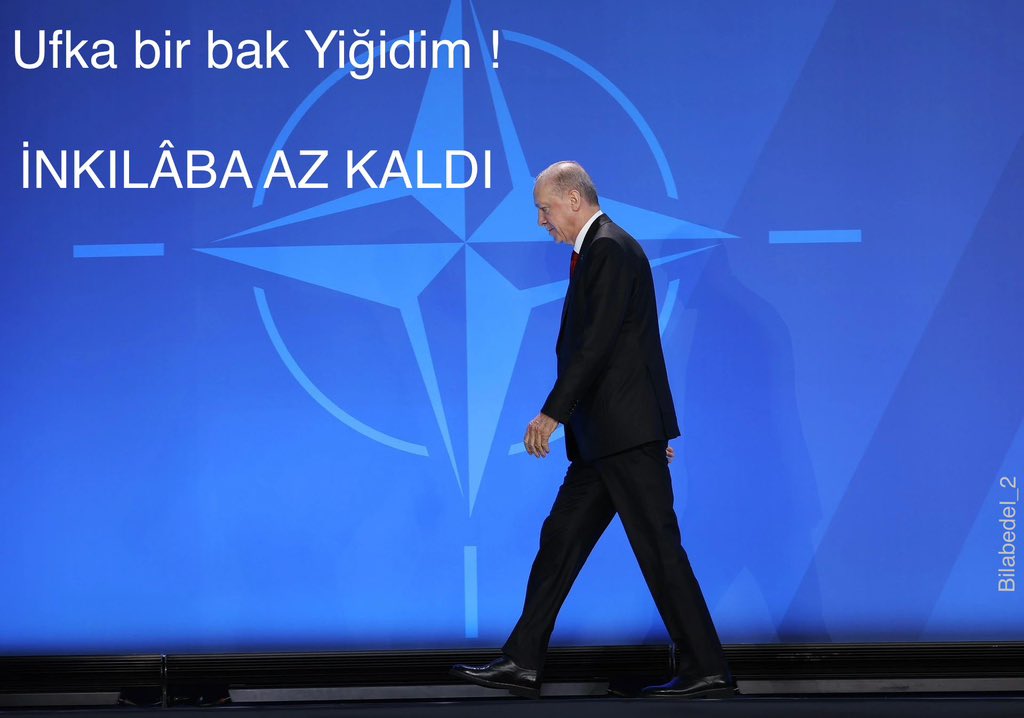 Bilabedel_2's tweet photo. Tasalanma yiğidim;
Zaman bizden yanadır.
Külümüzden yükselen duman bizden yanadır.
 Son durak, son ilahi ferman bizden yanadır. Dünya düşman olsa da,
İMAN bizden yanadır.

Kapıları açacak çoşkun bin niyaz kaldı. Ufka bir bak yiğidim, inkılâba az kaldı.

❤️🇹🇷 https://t.co/U3wqw1RBXz