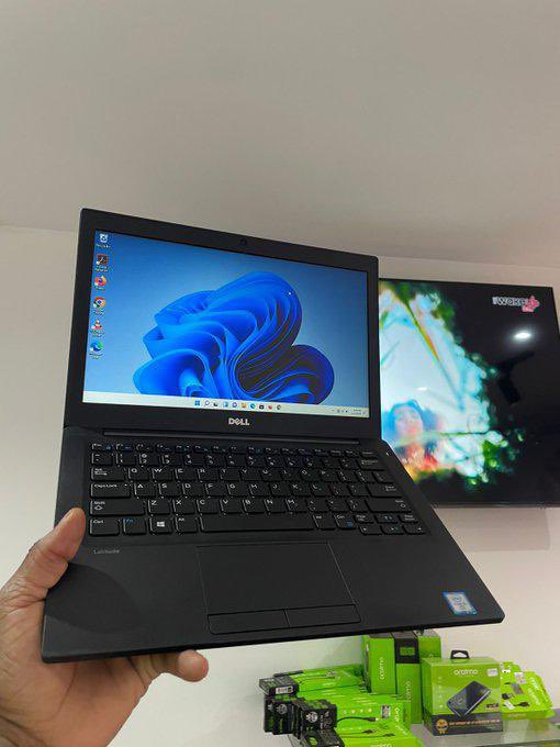 bozgabi's tweet photo. Mnipee only Ksh22500 mchukue hii machine wasee. 

💻 Dell Latitude 7280
⚡ Intel® Core™ i5 (6th Gen)
🧠 8GB RAM
💾 256GB SSD
🪟 Windows 11 Pro
📺 12.5” Display

Compact, reliable, and built for everyday productivity - perfect for work, school and business.

🎒 FREE Laptop Bag Included
📦 Limited Stock – Grab yours before they’re gone!

🌐 https://t.co/cSOKDyzJDt
📞 Call/WhatsApp: 0701 846 097