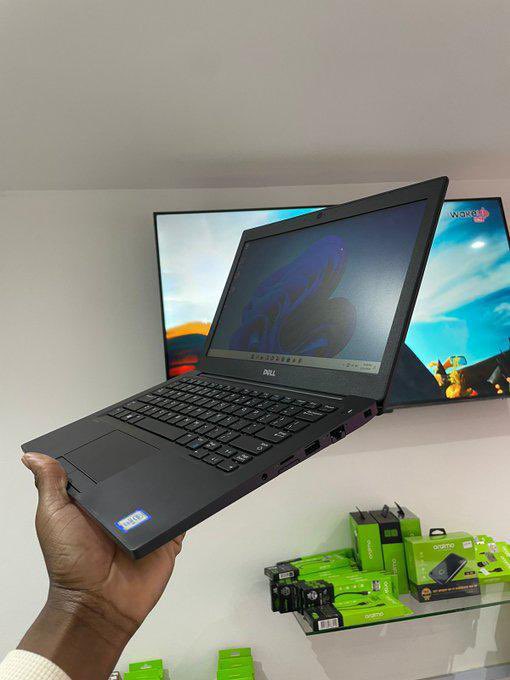 bozgabi's tweet photo. Mnipee only Ksh22500 mchukue hii machine wasee. 

💻 Dell Latitude 7280
⚡ Intel® Core™ i5 (6th Gen)
🧠 8GB RAM
💾 256GB SSD
🪟 Windows 11 Pro
📺 12.5” Display

Compact, reliable, and built for everyday productivity - perfect for work, school and business.

🎒 FREE Laptop Bag Included
📦 Limited Stock – Grab yours before they’re gone!

🌐 https://t.co/cSOKDyzJDt
📞 Call/WhatsApp: 0701 846 097