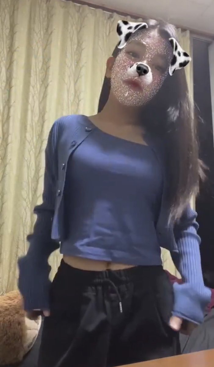 Benbikiz's tweet photo. かのん　パイ揉み集

https://t.co/MqVZhHHKvE https://t.co/IKDG5Idq5Y