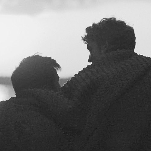 valevxnn's tweet photo. the tenderness i’m sobbing https://t.co/J65ydWXtEn