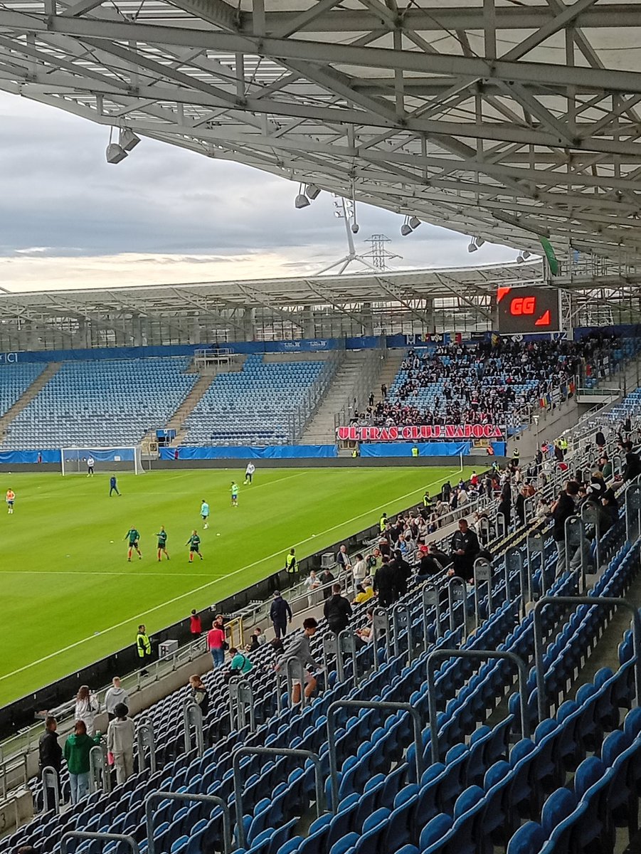 red_bobini91's tweet photo. Pierwszy pucharowy czwartek w tym sezonie spędzam w Lublinie 😉

Poza Dynamo - Universitatea jest jeszcze trochę innych atrakcji ale przede wszystkim skupienie idzie na Lublin 🔥 https://t.co/UWMdM2qsPN