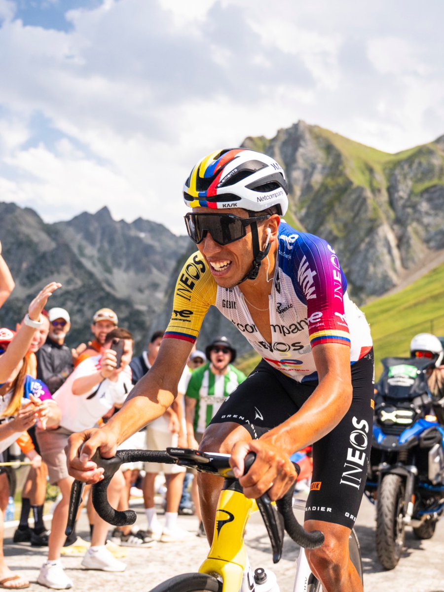 LeTour's tweet photo. 🥵 Portraits de souffrance dans le Tourmalet.  
🥵 The pain faces of the Tourmalet. 

#TDF2026 

📸 A.S.O. / @charlylopezph https://t.co/GaBQ3CEsOm