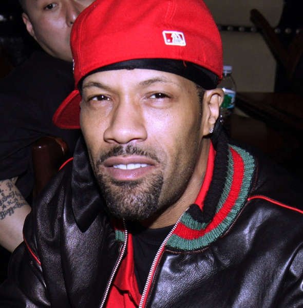 jighjigh_jnr's tweet photo. Better rapper?
Method Man 
Vs
 Redman. https://t.co/hEqqKqfOTf