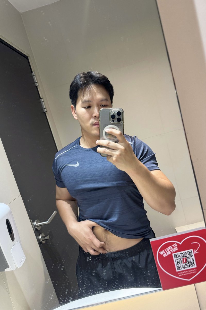 borrbigg's tweet photo. ถึงยิมทีไร กูหาวตลอด https://t.co/EQvCxDPqNX