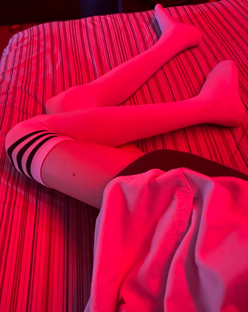 KonekoPurrs's tweet photo. Hi guys! :3 I’m kinda new to #nsfwtwt but i wanted to give it a try.

/•᷅•᷄\੭ I’m Xeno (He/Him) 19, Femboy who likes to play video games and show his kawaii thighs and ass
/•᷅•᷄\੭ I’m mainly doing this for fun, but i can do requests as well!
Moots? Just ❤️ and DM :P https://t.co/nBHGdpxu0u