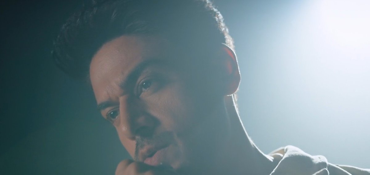 slp_thoughts's tweet photo. Proud to stan #GauravKhanna. ❤️

He presented his thoughts with honesty  &amp; dignity—without blaming, or disrespecting .

Grace under pressure isn't easy, but Gaurav continues to show it every single time. My respect and support for him have only grown stronger. 🙏✨

#lockupp2 https://t.co/b173VDEVM3